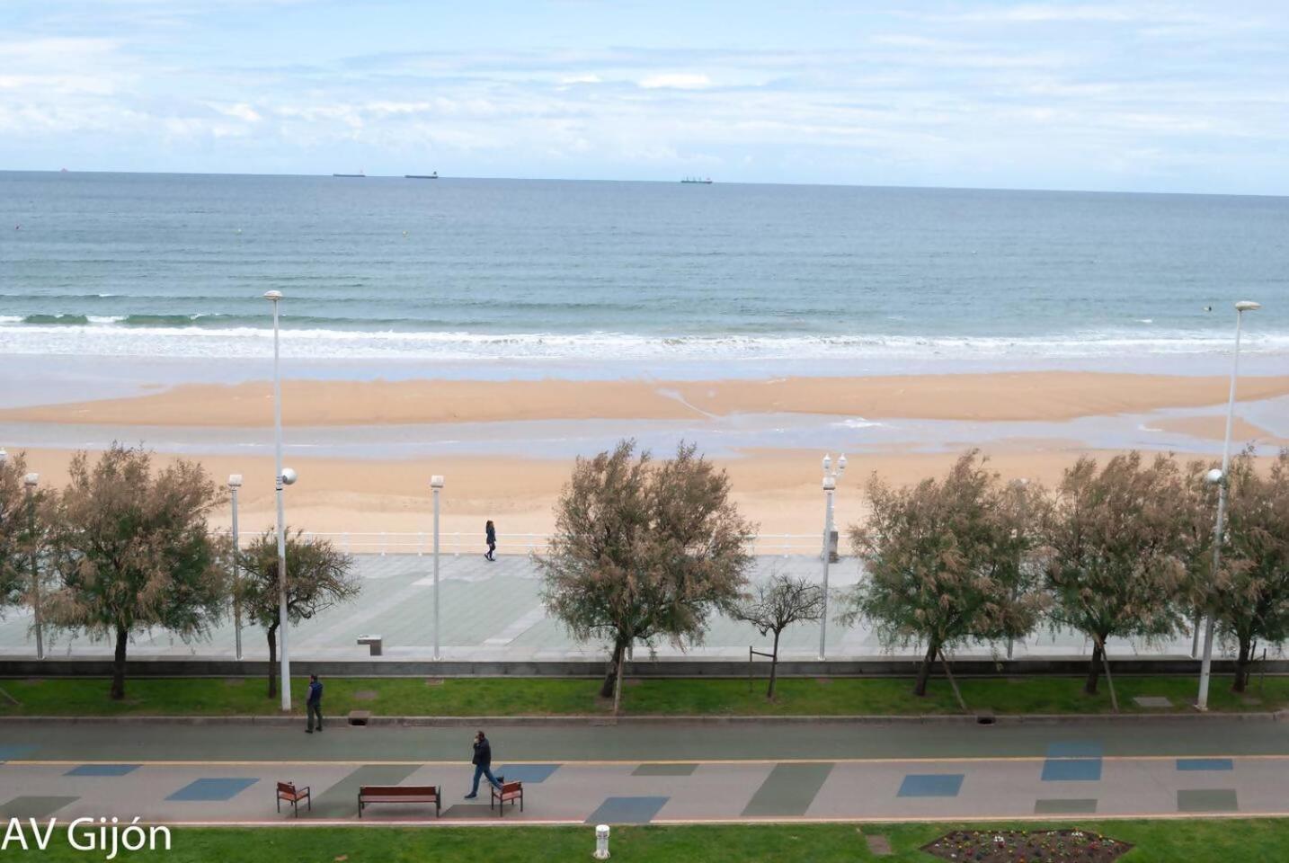 Mirada A San Lorenzo Gijón Kültér fotó